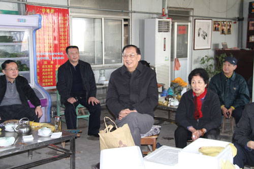 陆懋曾出席2014年山东省老科协农业科技项目示范基地工作现场会