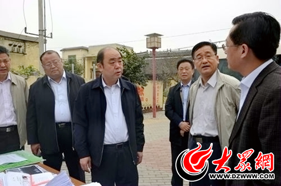 见习记者  郭亮)10月12日,菏泽市委副书记,市长解维俊到菏泽高新区