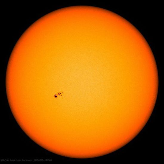 2015年太阳爆发第一个超级太阳耀斑