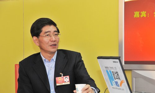 江苏无锡市长毛小平回应拆报亭事件(图)