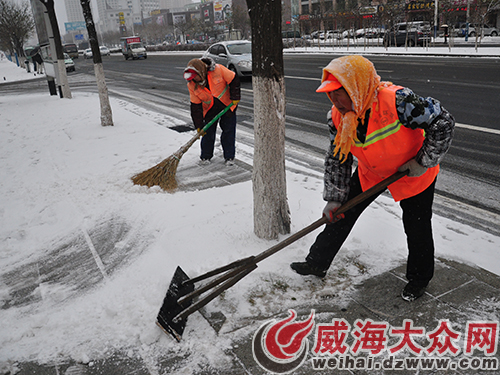 大雪纷飞威海上妆 未来两天气温略回升