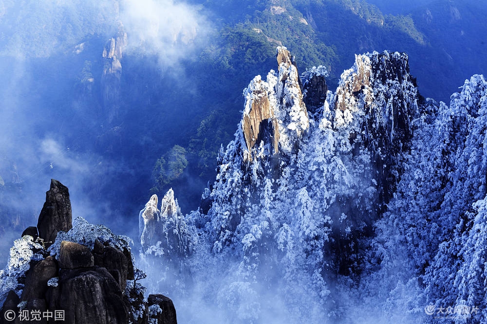 安徽黃山現春雪,霧淞,雲海,佛光四大氣象景觀