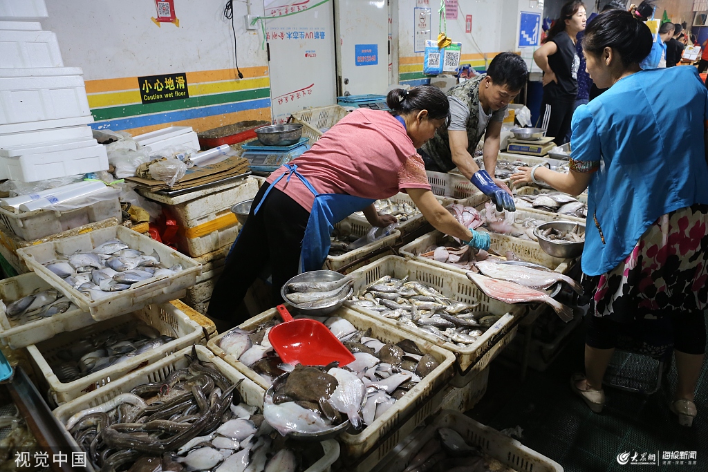 青岛:螃蟹价格上涨 其它海鲜价格平稳